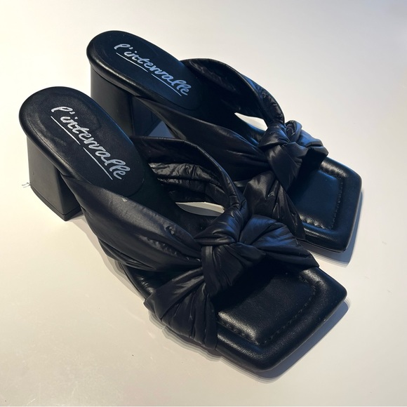 I’intervelle Black Heels - Picture 2 of 4